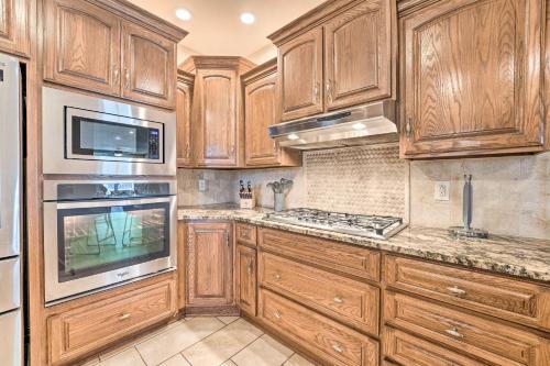 Branson West Lake Home with Game Room! in Branson West, USA
