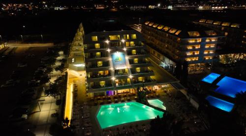 Hotel Montemar Maritim - image 2