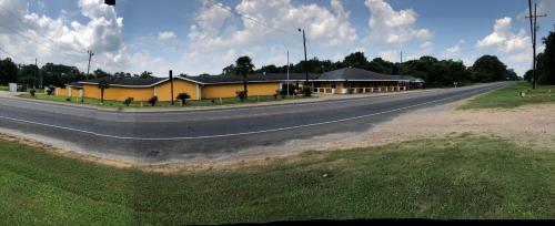 Ranch House Motel Marksville in Marksville, USA