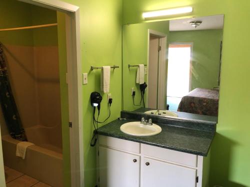 Ranch House Motel Marksville