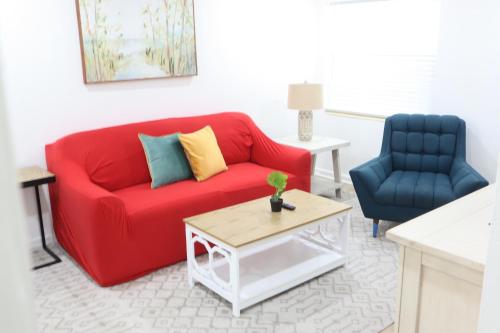 Singer Island Stunner ** Sunset Shores ** Oasis By The Beach in West Palm Beach, USA