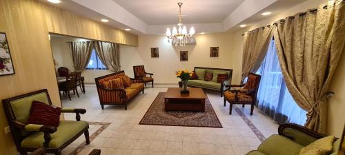 Luxury holiday villas in Bahrain for Families