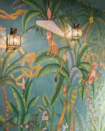 The Colony Hotel - image 11