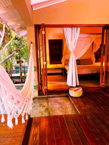 Luxury Villa with Private Pool and Jacuzzi image 3