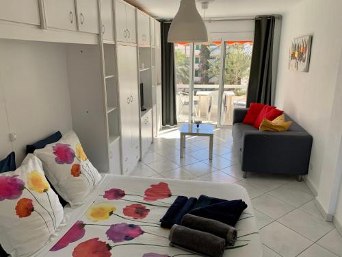 wonderful, lovely & quiet studio in playa del Inglés - WiFi free 2