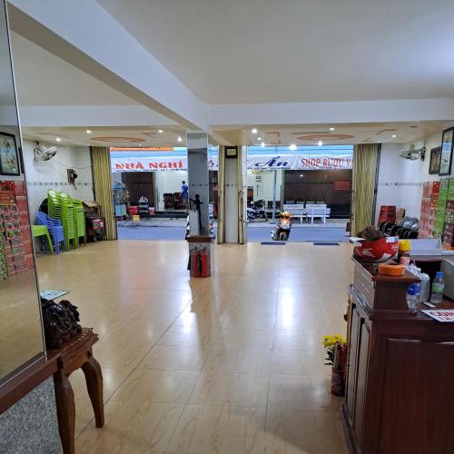 河仙 NHA NGHI NAM PHUONG 3星级 酒店 外观