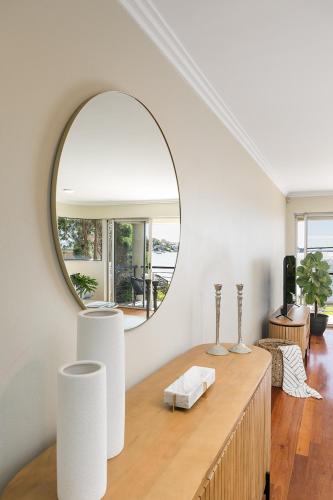 Exterior view, Panoramic Water View Apartment in Sutherland Shire