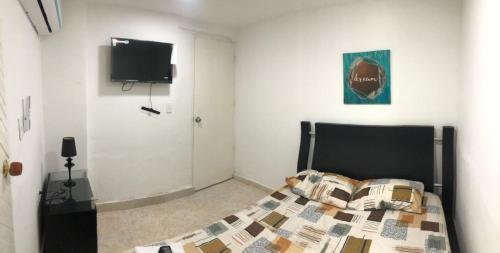 1 queen bed