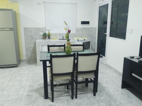 Cabanas Mundo al reves in El Encon