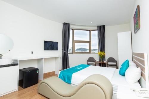 Deluxe Room with  Mountain View image 10