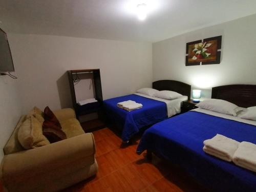 2 double beds