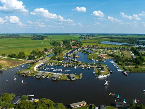  Landal Waterpark De Alde Feanen in De Veenhoop