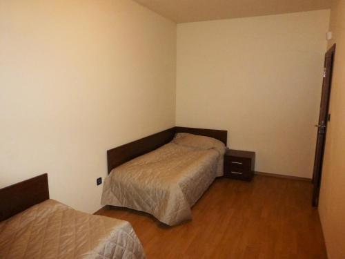 Two-Bedroom Apartment in Fortuna – Bansko, NC