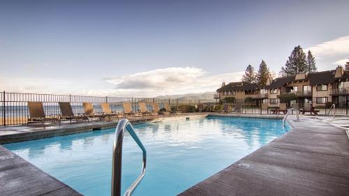 Tahoe Lakeshore Lodge & Spa