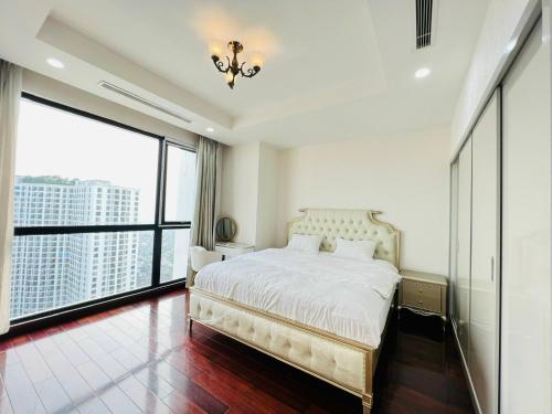 Vincom Royal City 72 Nguyen Trai Thanh Xuan