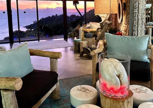 420167858 Château de feuilles & SPA - Praslin island