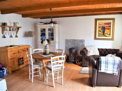 Maison de pêcheur à 50m du port et 300m de la plage avec WIFI, terrasse, et cheminée - Perros-Guirec - FR-1-368-157 cottage Ploumanach