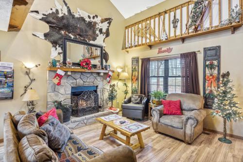 Three-Bedroom House image 5