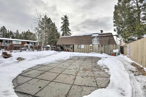 Beachfront Tahoe Vista Condo with Fireplace!