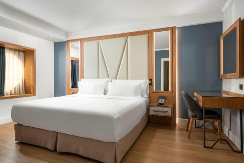 room detail thumbnail 0