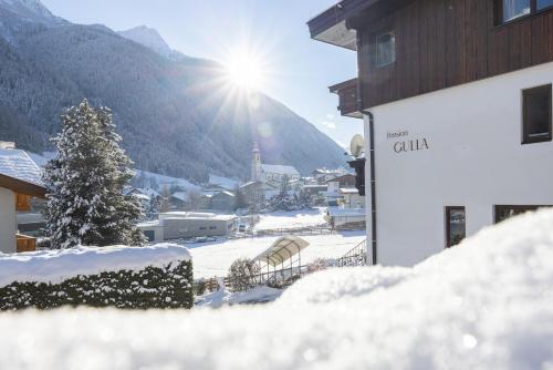 Pension Gulla - Ferienhaus Appartements B&B Neustift im Stubaital