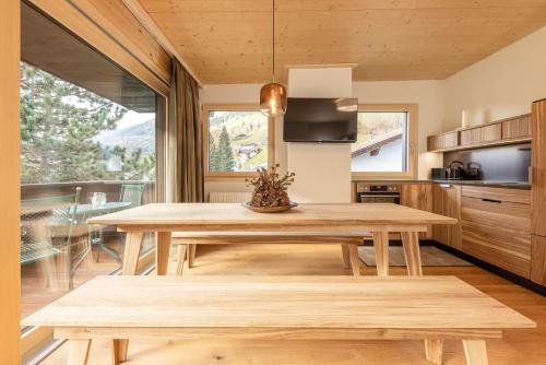 Pension Gulla - Ferienhaus Appartements B&B in Neustift im Stubaital