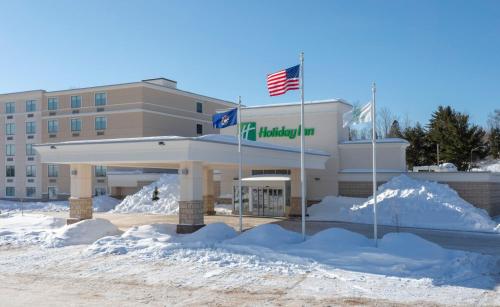 Holiday Inn Marquette, an IHG hotel - Hotel - Marquette Mountain