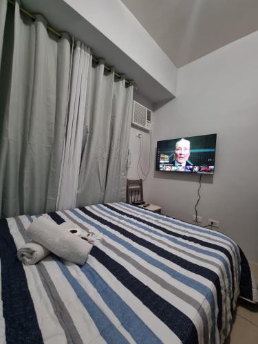 Macks Awesome Place 204 NetflixFastWifi, Manila