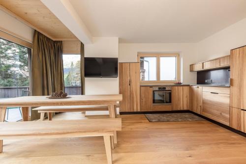 Pension Gulla - Ferienhaus Appartements B&B in Neustift im Stubaital