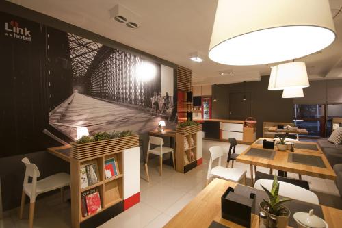 Ресторан, Link Hotel in Тчев