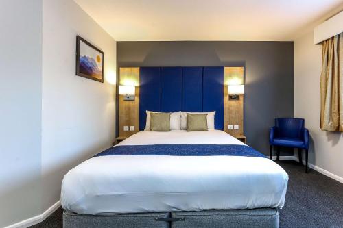 Days Inn London Stansted Airport - image 12