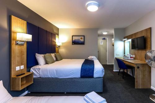 Days Inn London Stansted Airport - image 13