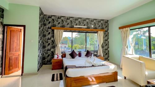 THE FAME HOTEL in Berhampore