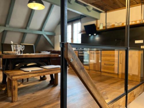 Apartment - Split Level