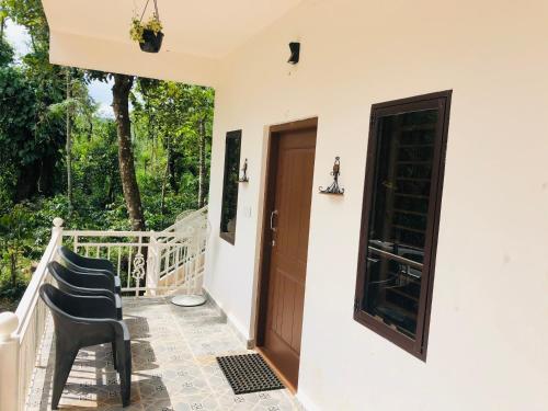 Silver springs Homestay Chickmagalur