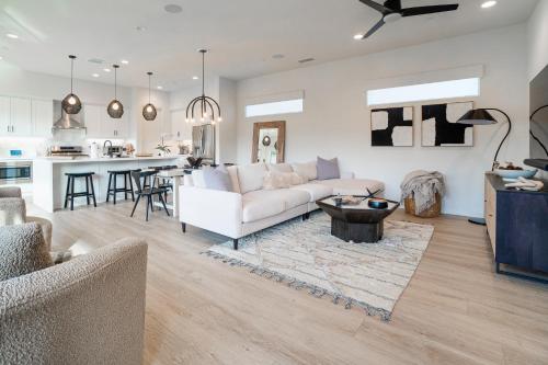 New Listing! Classy! Pga West! in La Quinta, USA