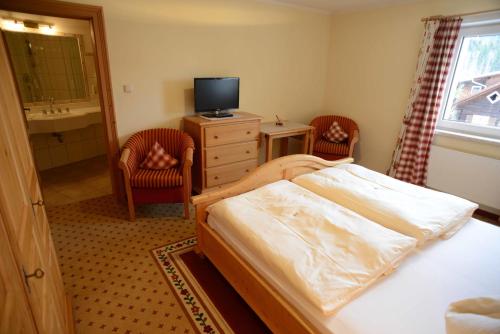 1 queen bed