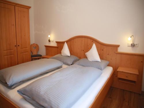 2 bedrooms, 2 beds
