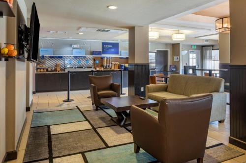 Holiday Inn Express Indio