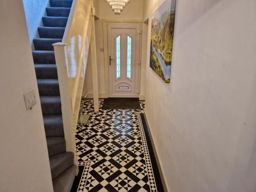 Landing Cottage Guest House - image 2