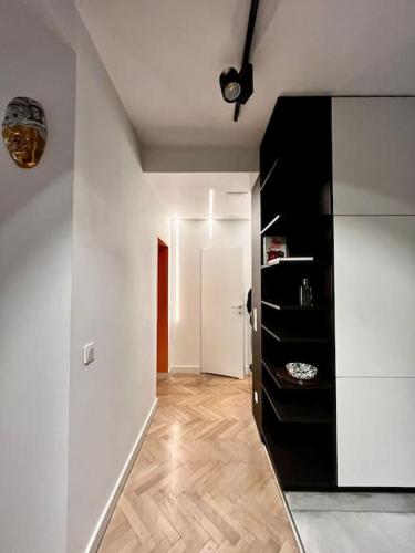 Art & Design 3 rooms apartment in city center, Breslau (Foto 5)