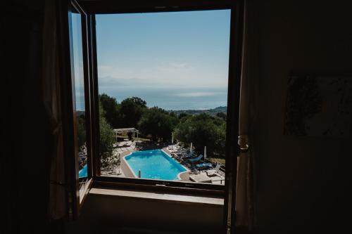 Standard Double Room with Sea View