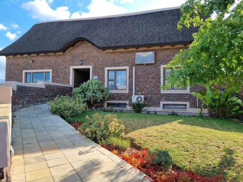 المنظر الخارجي, 19th Hole Golf Villa Bed and Breakfast in Van Riebeeck Park