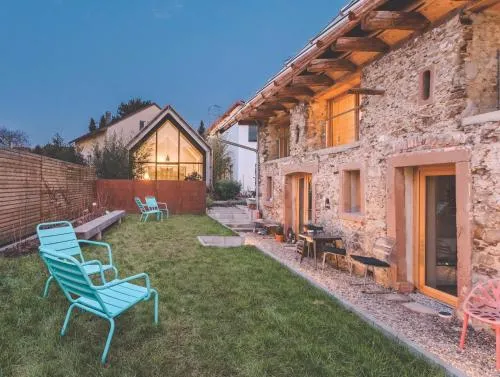 FRIZ Barn Lofts Stylische Ferienwohnungen Garten Parkplatz Zentral in Gundelfingen, Deutschland