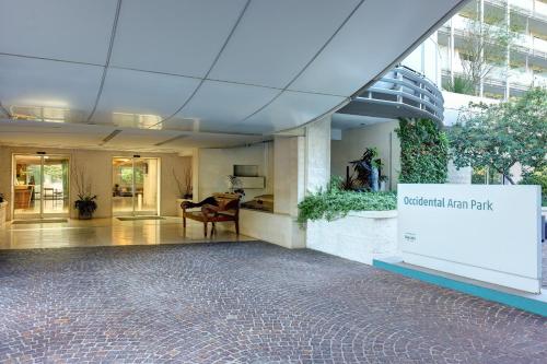 Occidental Aran Park - image 10