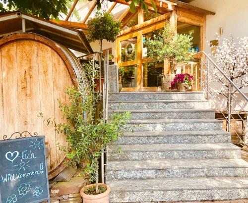 Hotel Weingut Dehren in Ellenz-Poltersdorf, Deutschland