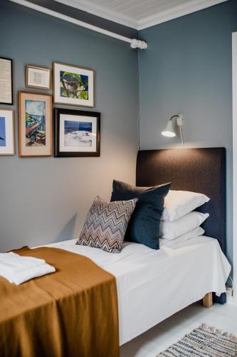 1 twin bed