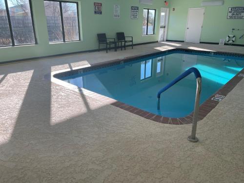 Americas Best Value Inn and Suites - Abilene Mall - image 36