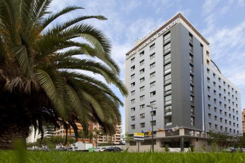 Hotel Valencia Center - image 7