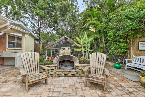 Bradenton Home with Beautiful Yard 4 Mi to Downtown in Bradenton, USA